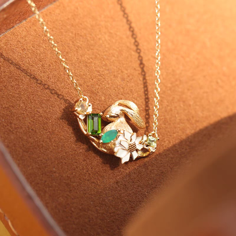 BEFINE Rabbit Necklace – Gold-Plated 925 Sterling Silver | Green Gemstone & Enamel Daisy Pendant | Healing Jewelry by Kemstone
