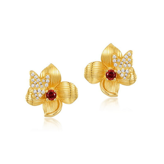 Pendientes de botón con camelia y granate, colección Spring Garden, hechos a mano por Kemstone - Diseño original en plata S925 bañada en oro