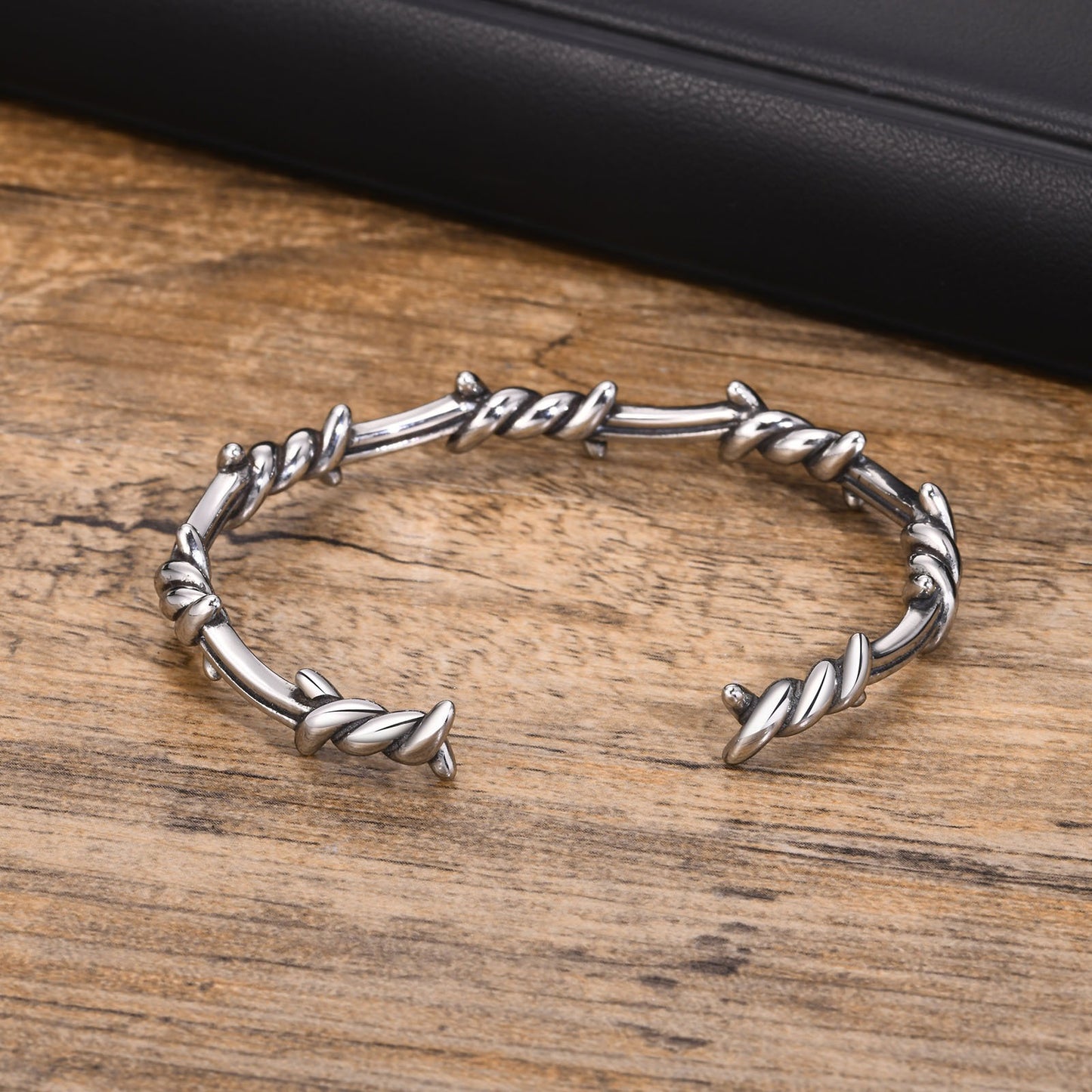 Kemstone Men’s Gothic Bracelet – Stainless Steel Open Cuff Bangle, Vintage Mobius Knot Punk Jewelry B-510