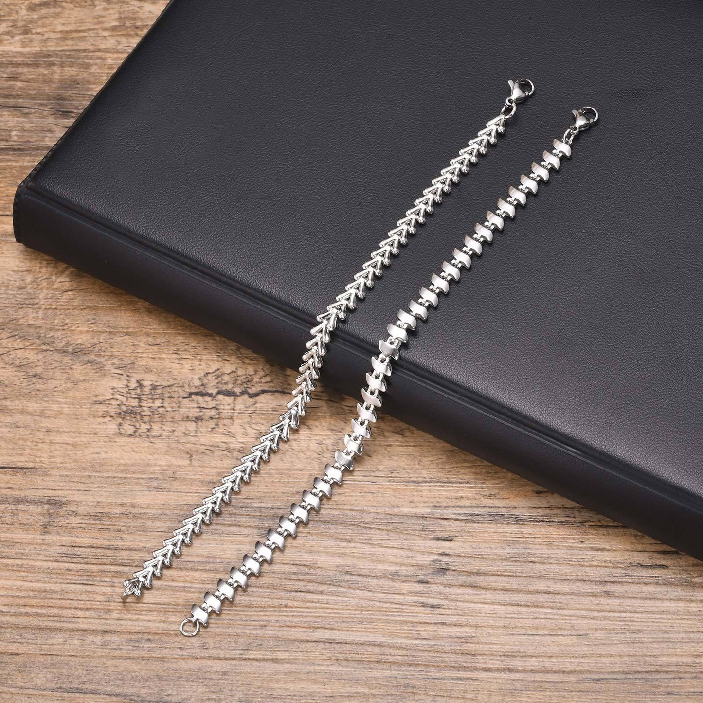 Kemstone Polished Stainless Steel Chain Bracelet – Rugged Minimalist Men’s Jewelry BR-1954
