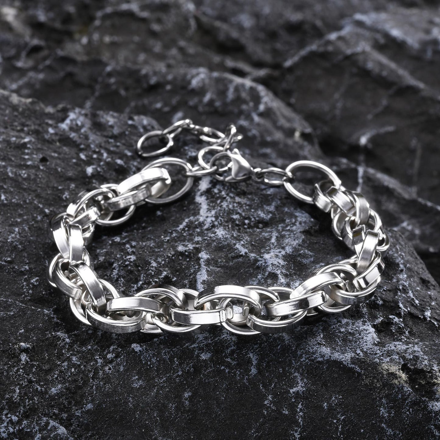 Kemstone Men’s Heavy Stainless Steel Twist Chain Bracelet – 11mm Vintage Cuban Link BR-961