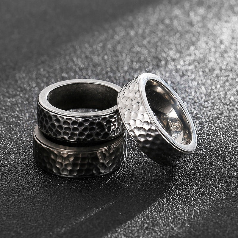 Kemstone Vintage Hammered Titanium Steel Ring for Men β Punk Matte Black or Silver KR92126-K