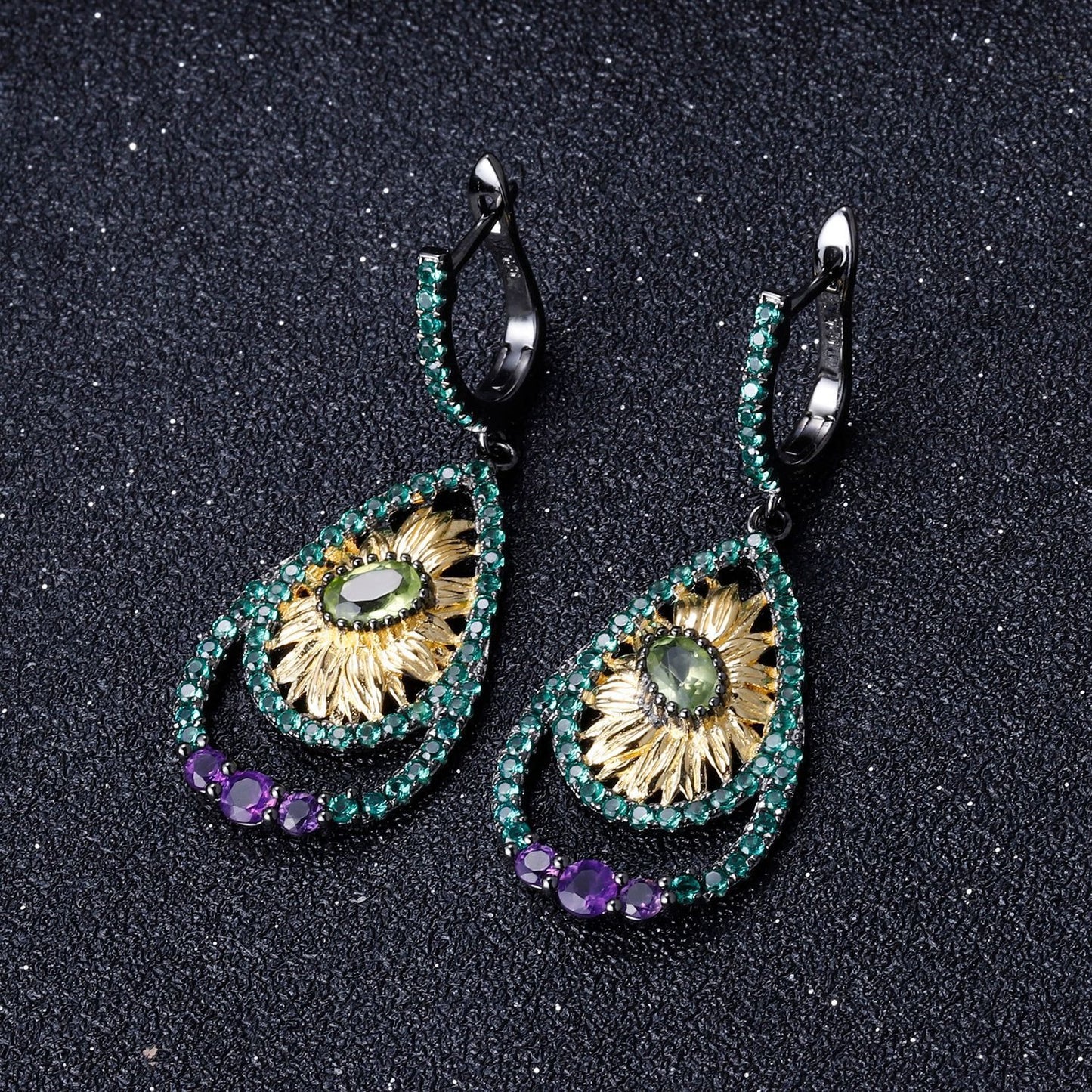 Pendientes de peridoto con diseño original de girasol, hechos a mano por Kemstone, plata de ley 925 con baño de oro, K24426E