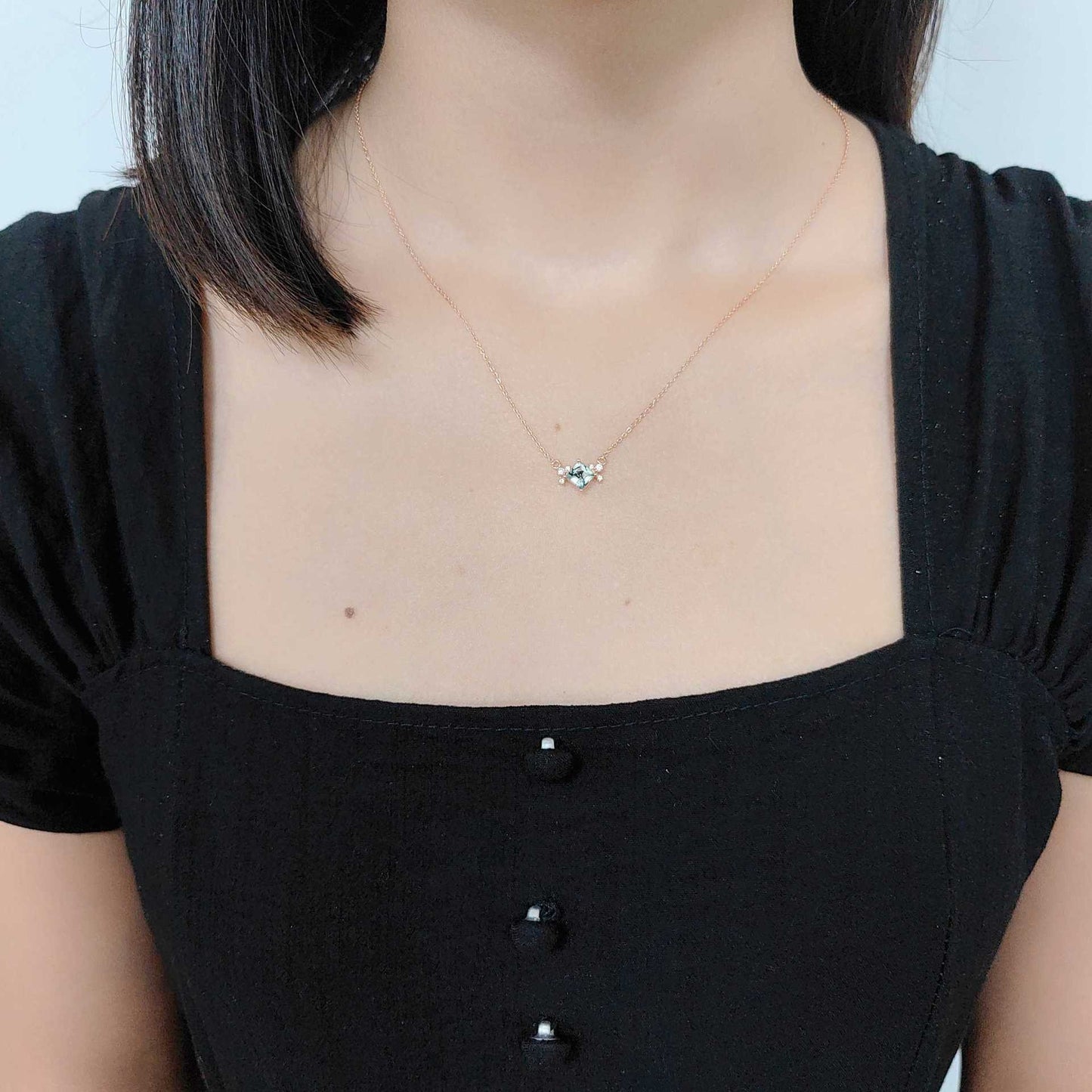 Collar de ágata musgosa talla princesa, hecho a mano por Kemstone | Gema cuadrada de 5 x 5 mm | Plata de ley 925 con baño de oro rosa, 45 cm
