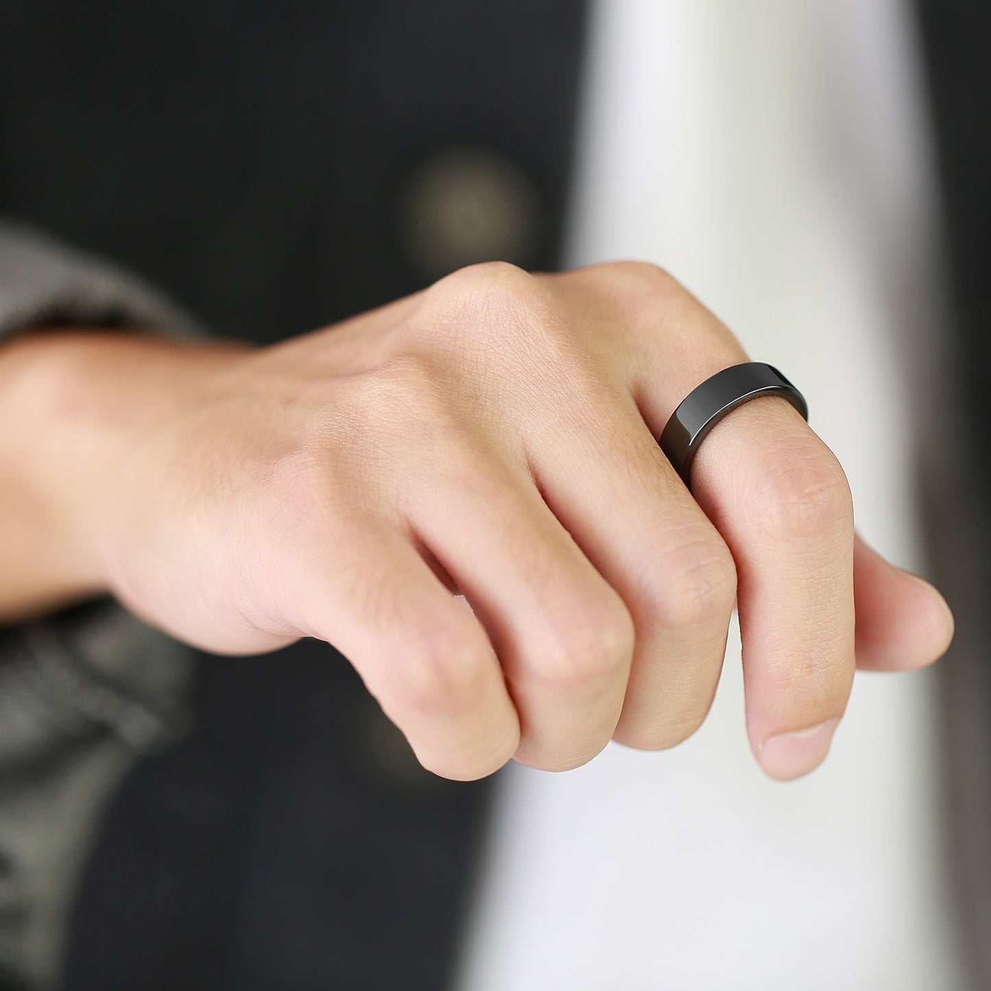 Kemstone Ceramic Ring – Matte Black & White Slim Hip-Hop Finger Accessory for Men R593