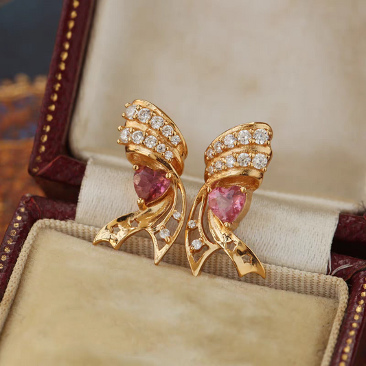 Pendientes de estrella de turmalina rosa con alas de plata de ley, diseño original artesanal de Kemstone, StarFlair: un regalo de ensueño elegante, ligero y lujoso.