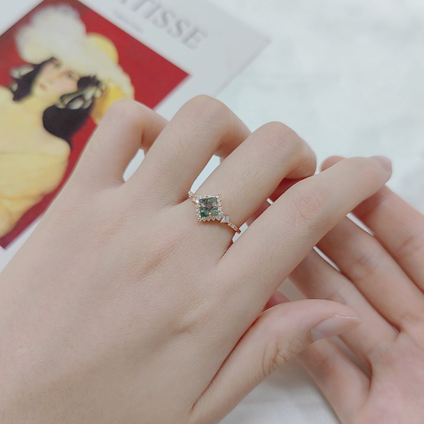 Anillo de compromiso de ágata musgosa de plata de ley 925 con corte cuadrado de 5 x 5 mm, diseño original artesanal de Kemstone para mujer