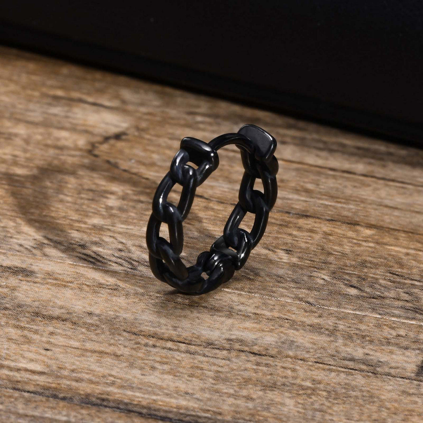 Kemstone Men’s Stainless Steel Chain Hoop Earring – Silver Black EH-302