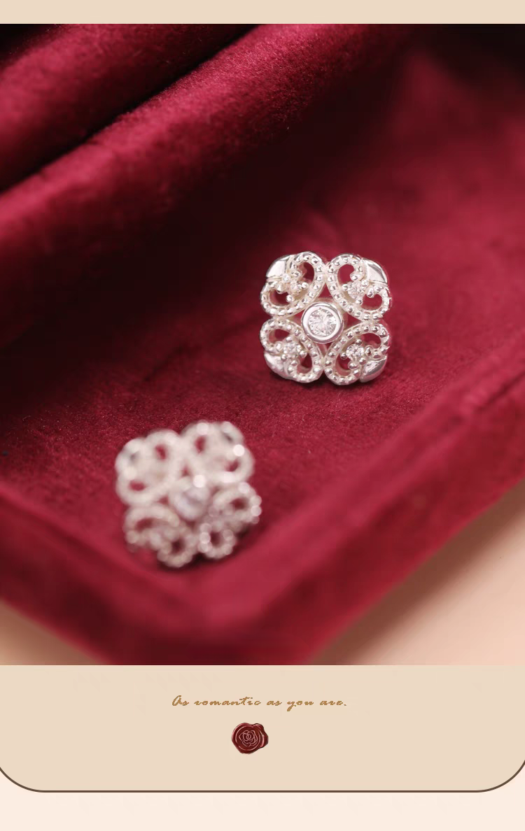 Pendientes Kemstone de encaje ligero, diseño original artesanal, hechos a mano. Plata de ley 925 vintage con circonitas cúbicas y tachuelas geométricas para mujer.