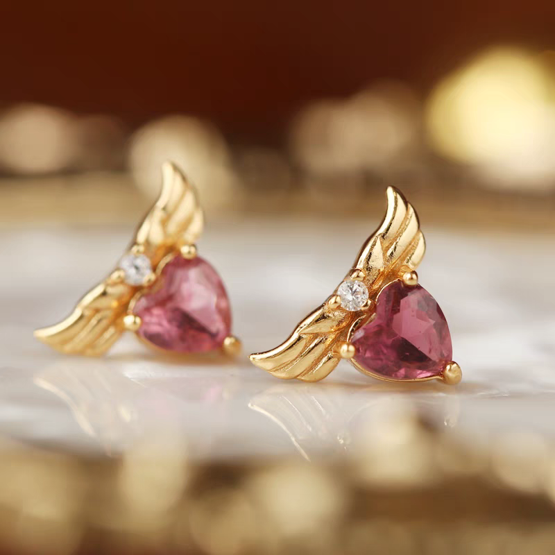 Orecchini a bottone a forma di cuore con ali stellari e tormalina rosa, realizzati a mano da Kemstone, originali - Mini orecchini a forma di cuore alato in argento 925