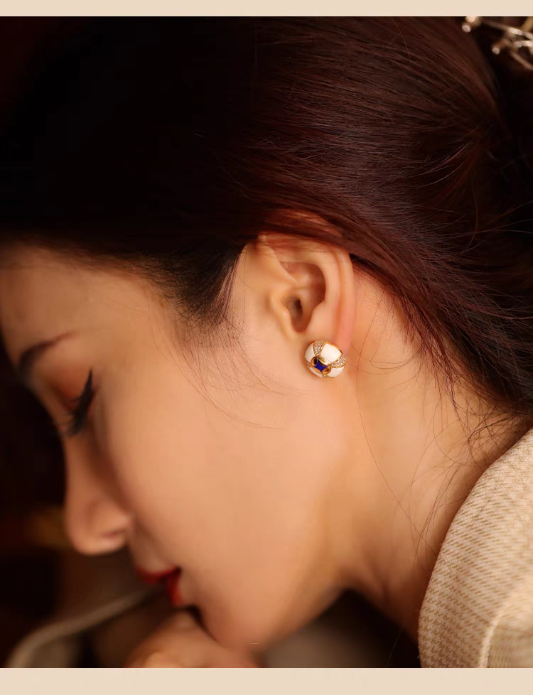Pendientes Ojo de la Providencia de diseño original hechos a mano por Kemstone: estilo egipcio vintage con turquesa y esmalte en plata de ley.