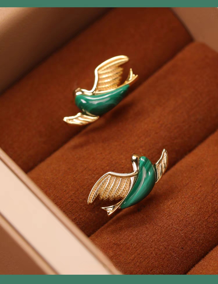 Kemstone Emerald Bird Earrings – 925 Sterling Silver, Natural Malachite Studs, Symbol of Freedom & Renewal