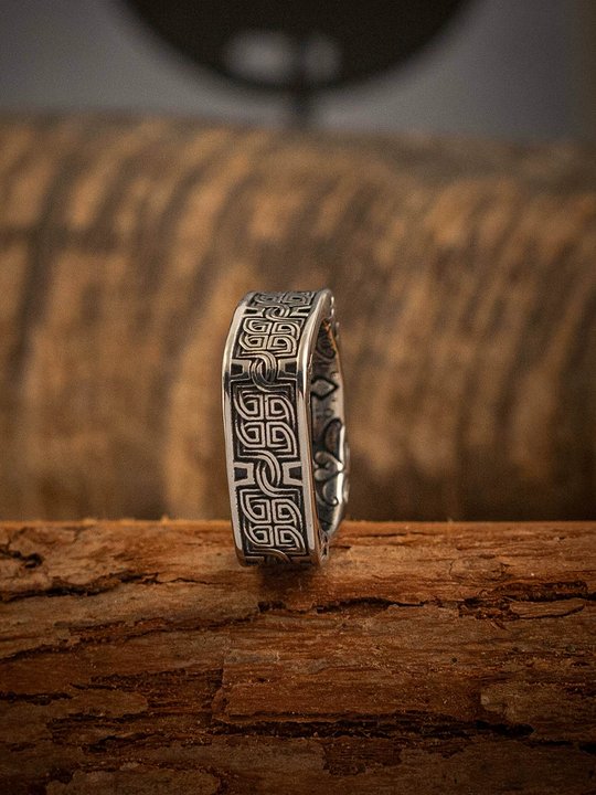 Anillo Kemstone vintage de acero inoxidable con nudo celta cuadrado para hombre – Diseño nórdico NW-A035