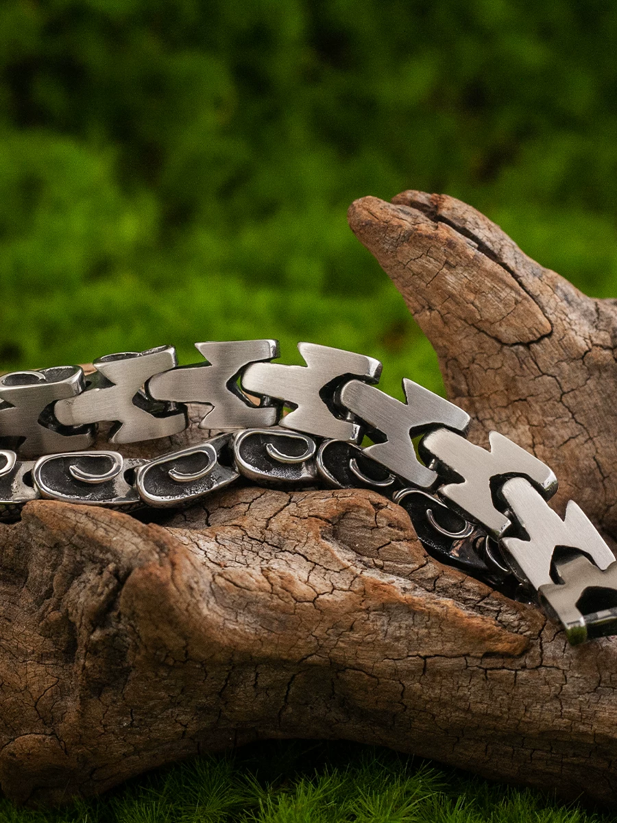 Kemstone Vintage Stainless Steel Bracelet for Men – Textured Design with Hidden Clasp,NWB002