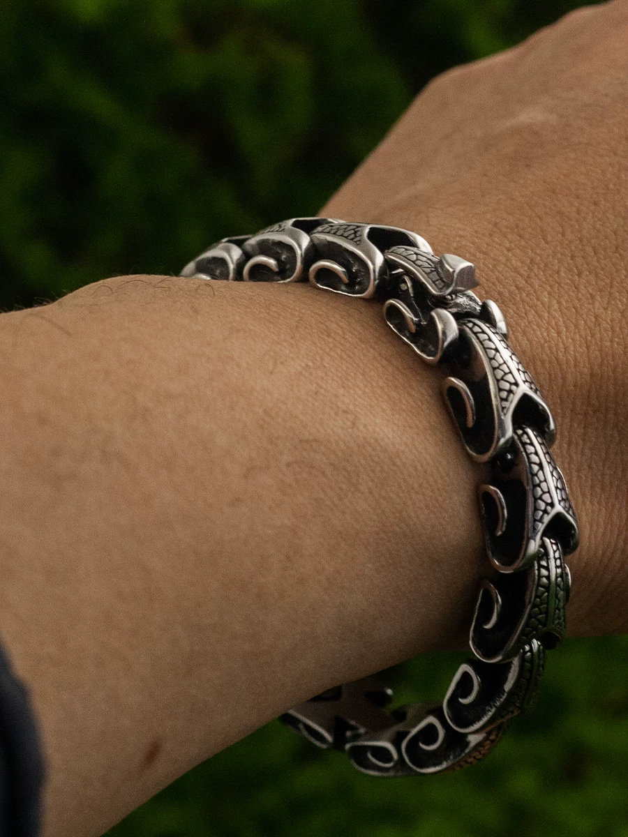 Kemstone Vintage Stainless Steel Bracelet for Men – Textured Design with Hidden Clasp,NWB002