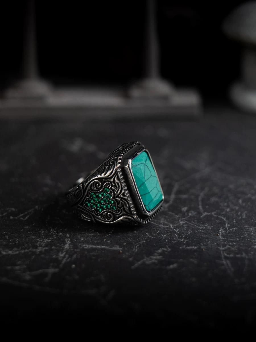 Kemstone Emerald Valor Titanium Steel Men’s Ring – Medieval Green Stone with Zirconia Accents