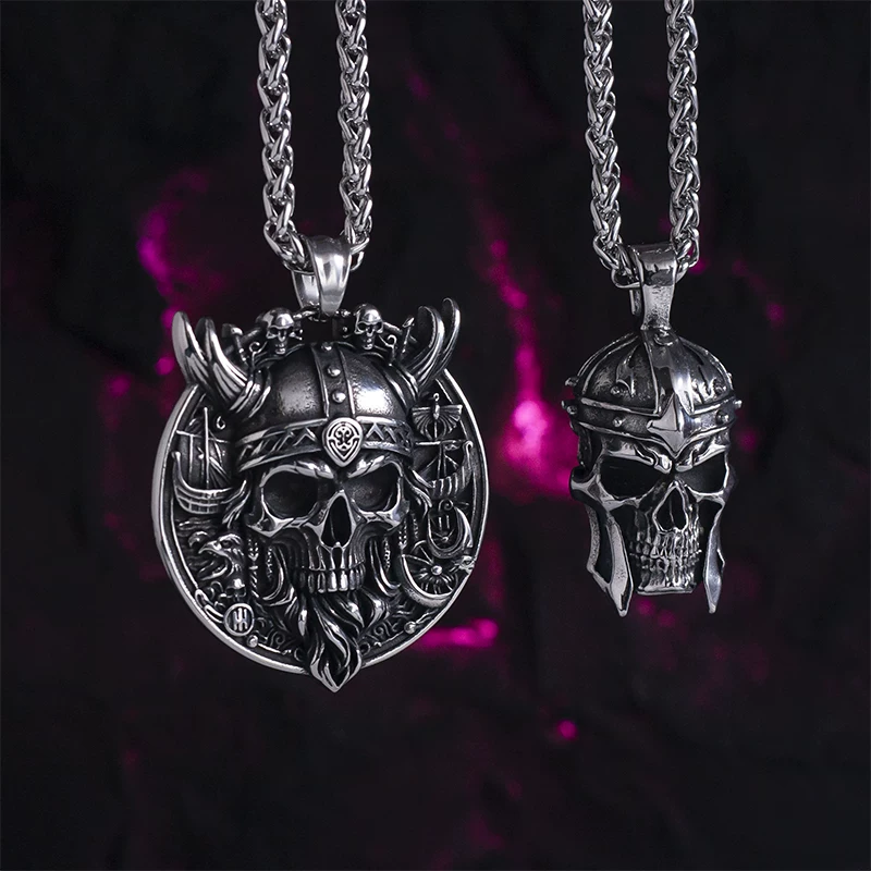 Colgante de calavera vikinga Kemstone – Collar con grabado 3D «Juramento del Pirata» | Estilo rock nórdico NWN-519425