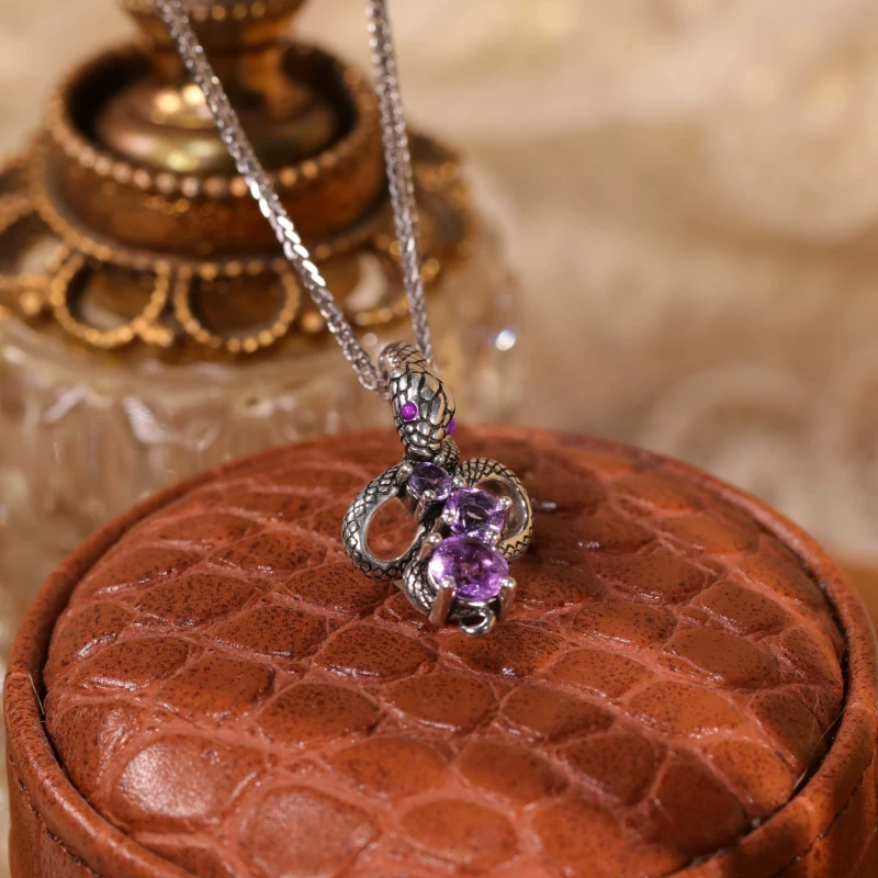 Colgante de serpiente de amatista vintage de plata de ley Kemstone para mujer | Joyería gótica de brujería EMN-519224