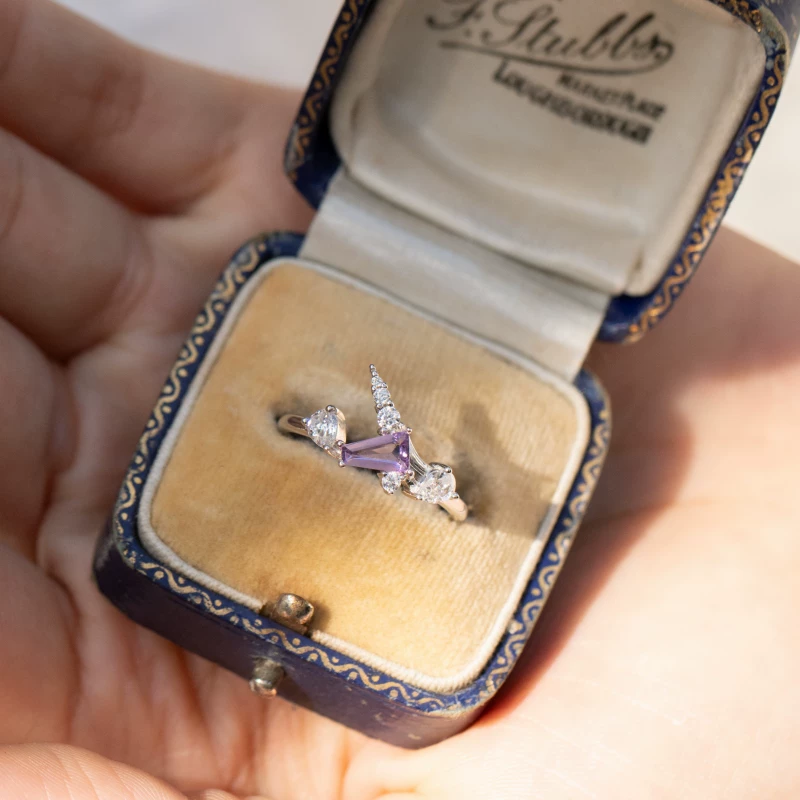 Anillo de unicornio galaxia, diseño original artesanal de Kemstone, en plata de ley 925 con amatista y circonita cúbica EMR-603137