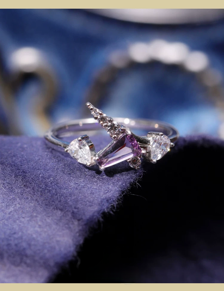 Anillo de unicornio galaxia, diseño original artesanal de Kemstone, en plata de ley 925 con amatista y circonita cúbica EMR-603137