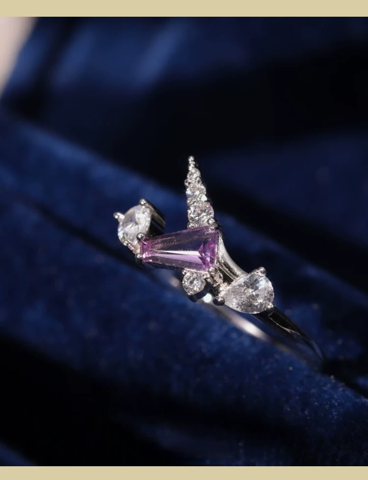 Anillo de unicornio galaxia, diseño original artesanal de Kemstone, en plata de ley 925 con amatista y circonita cúbica EMR-603137