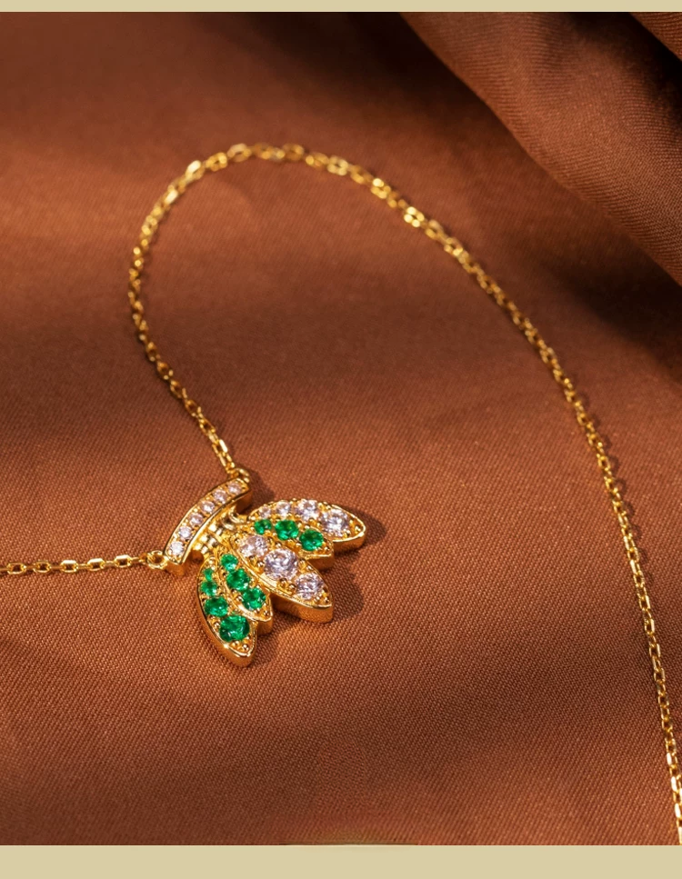 Collar "Plátano Dorado" de diseño original de Kemstone — Plata de ley 925, chapado en oro, con circonitas verdes y blancas EMN-605283