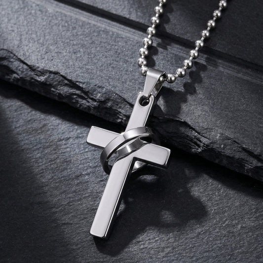 How to Wear a Cross Necklace for Men: Everyday, Smart Casual & Street Style