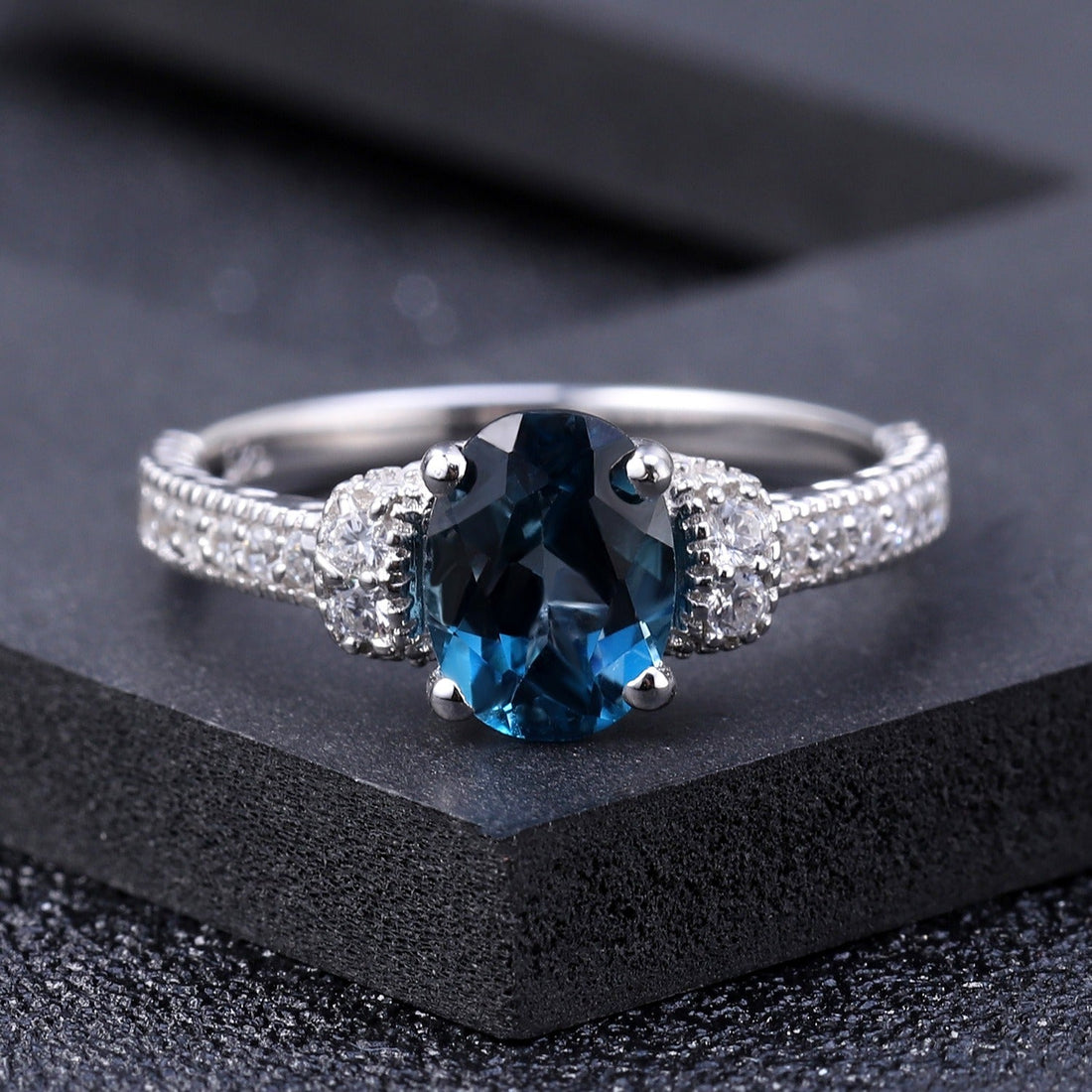 Why London Blue Topaz Is Becoming a Romantic Alternative to Diamond Wedding Rings