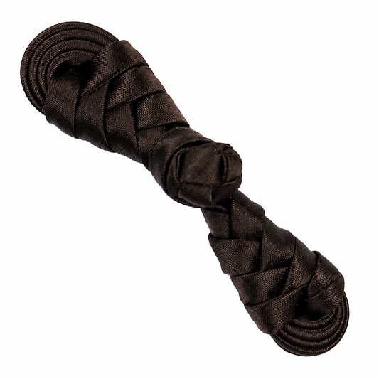 What Is a Pipa Button? A Guide to the Classic Chinese Pankou Closure