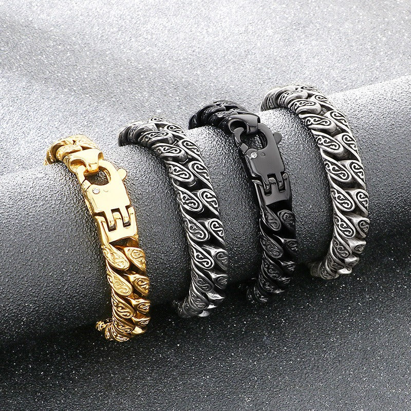 How to Choose a Men's Bracelet That You'll Actually Wear