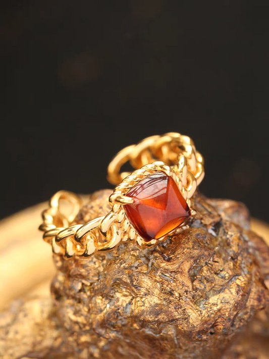 The Perfect Gift for Autumn: Heart Blossom Fanta Spessartite Garnet Ring
