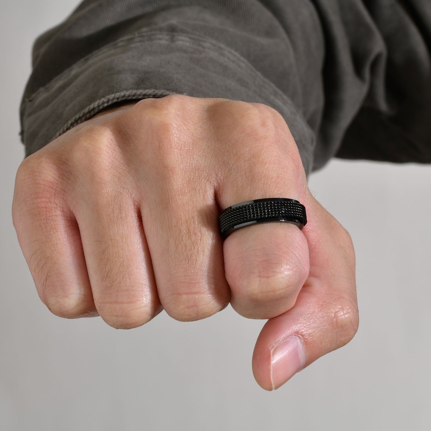 Stainless Steel Spinner Ring for Men – Chain Mesh Design | Fidget Band Ring R-664