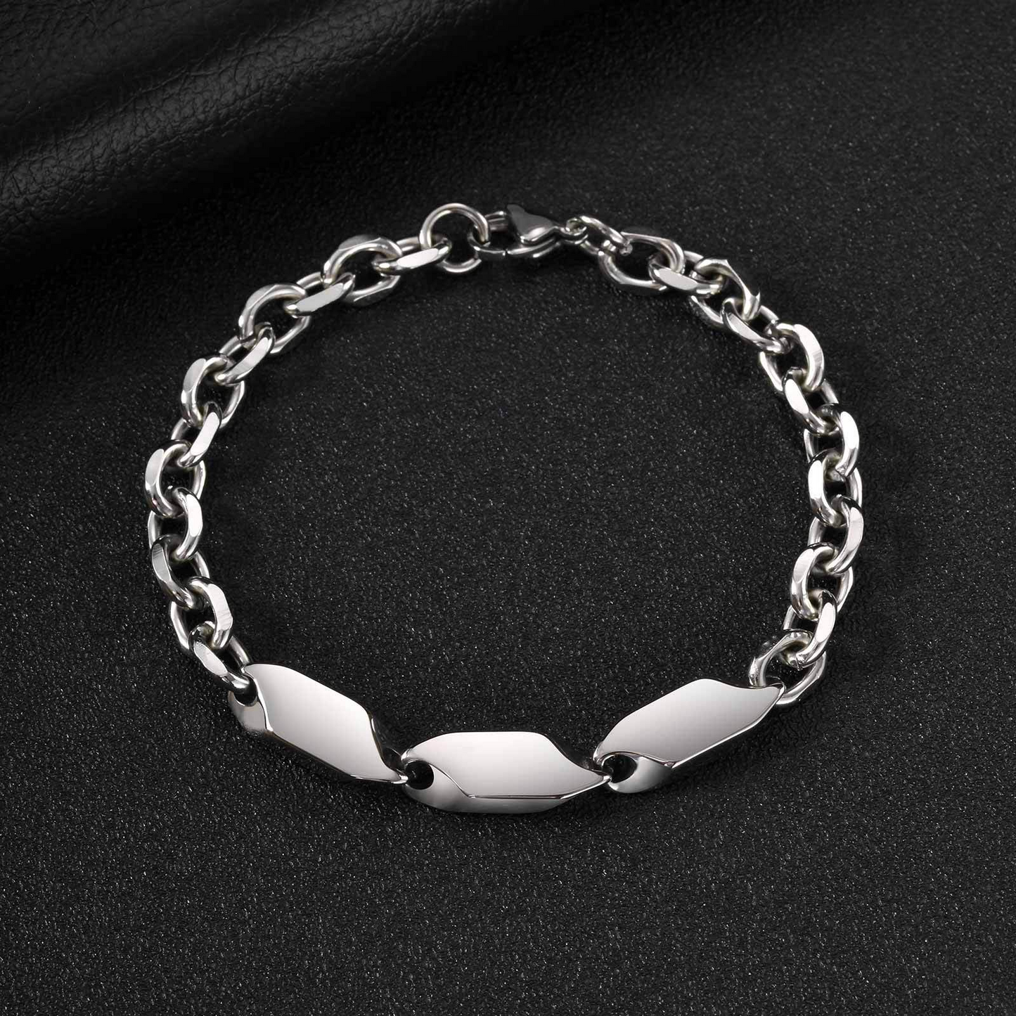Kemstone Stainless Steel Twisted Link Bracelet for Men BR-2799