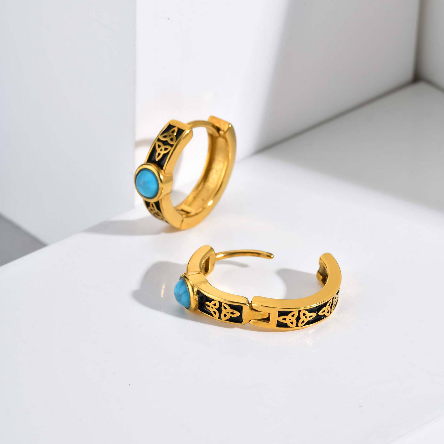 Kemstone Men’s Stainless Steel Turquoise Hoop Earrings Celtic Knot  EH-748
