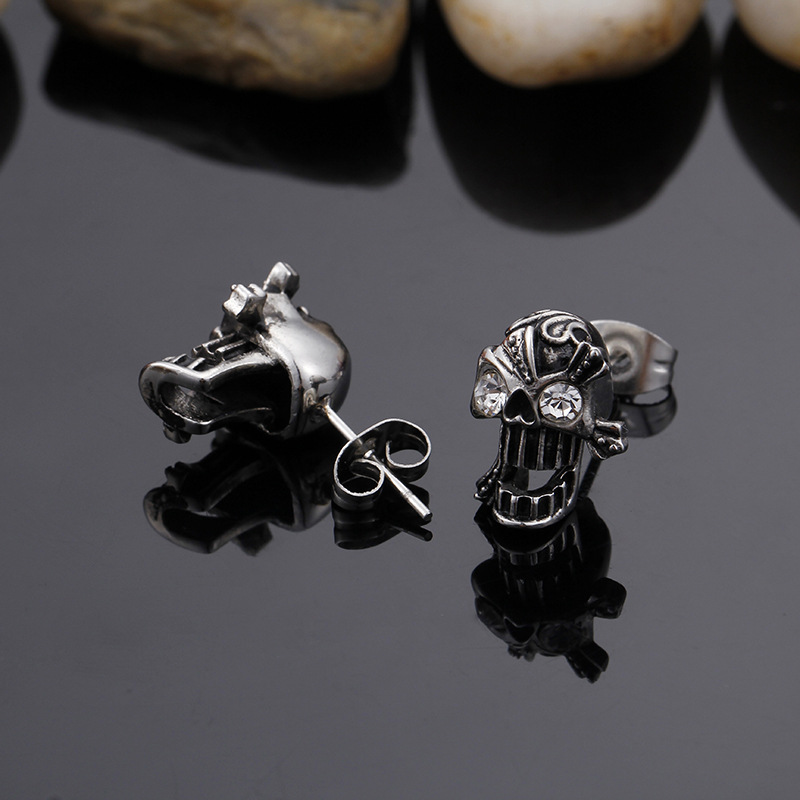 Kemstone Titanium Steel Skull Stud Earrings with Cubic Zirconia Eyes for Men KE71194