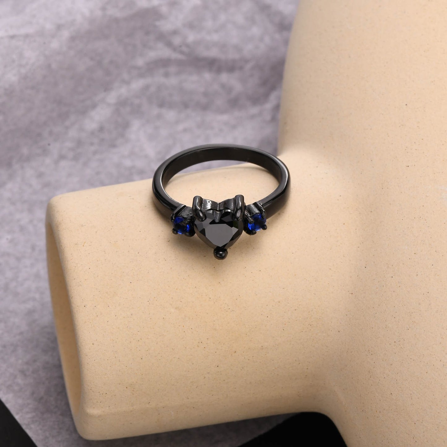 Kemstone Titanium Steel Heart-Zircon Black Cast Couple Rings RC-468B