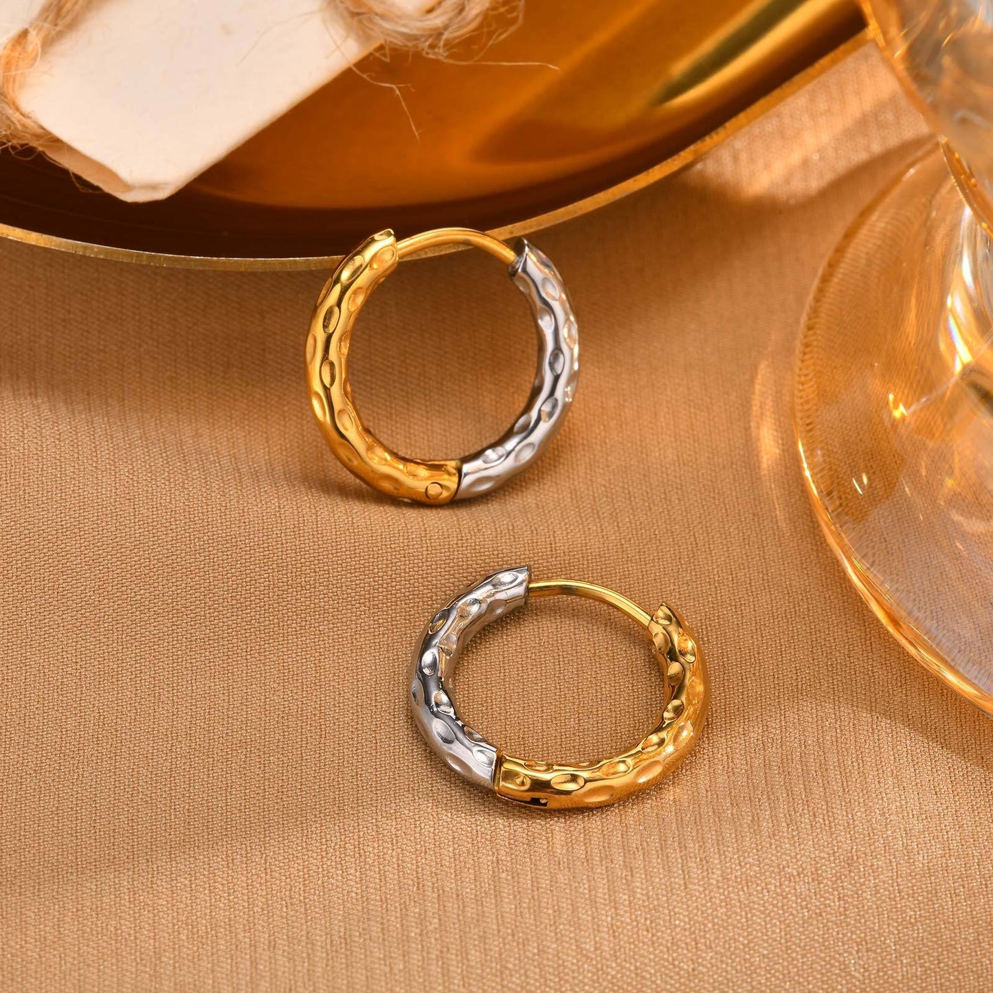 Elegantes pendientes geométricos de acero inoxidable con baño de oro bicolor para mujer EH-707