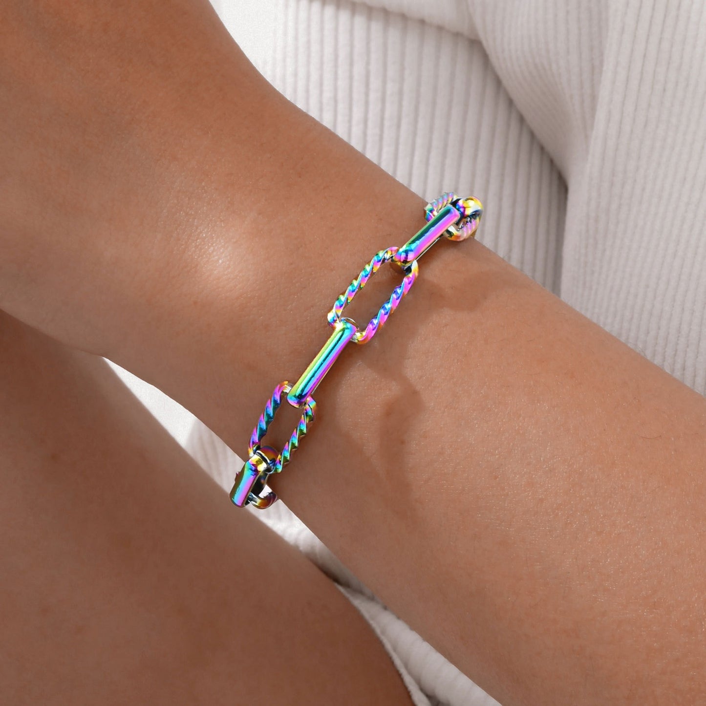 Bracciale minimalista a forma di U in acciaio inossidabile | Design geometrico moderno per donna, gioiello unisex con catena regolabile BR-1705