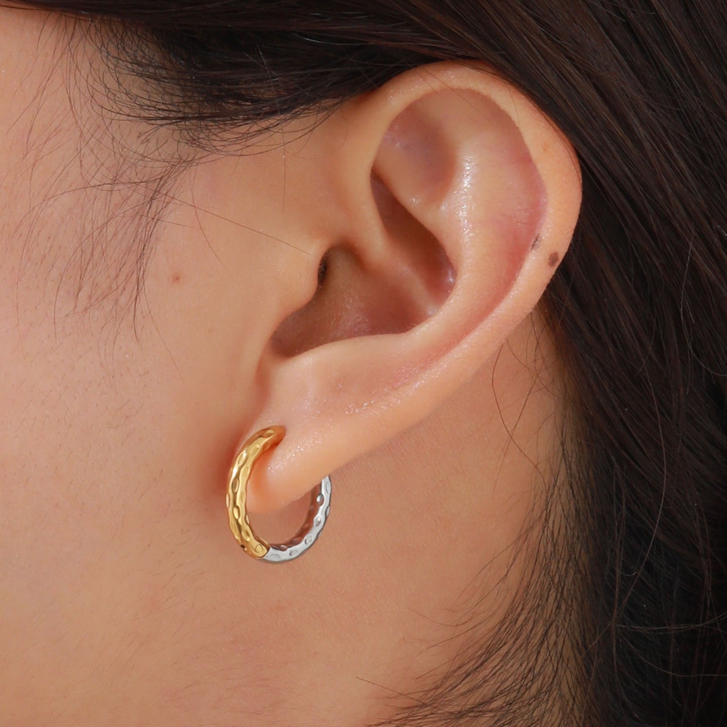 Elegantes pendientes geométricos de acero inoxidable con baño de oro bicolor para mujer EH-707