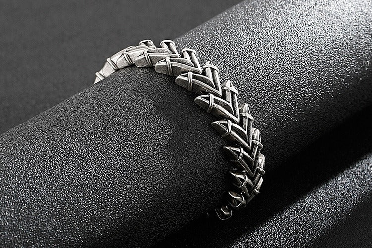 Bracciale punk in acciaio al titanio Kemstone con teschio per uomo KB118447