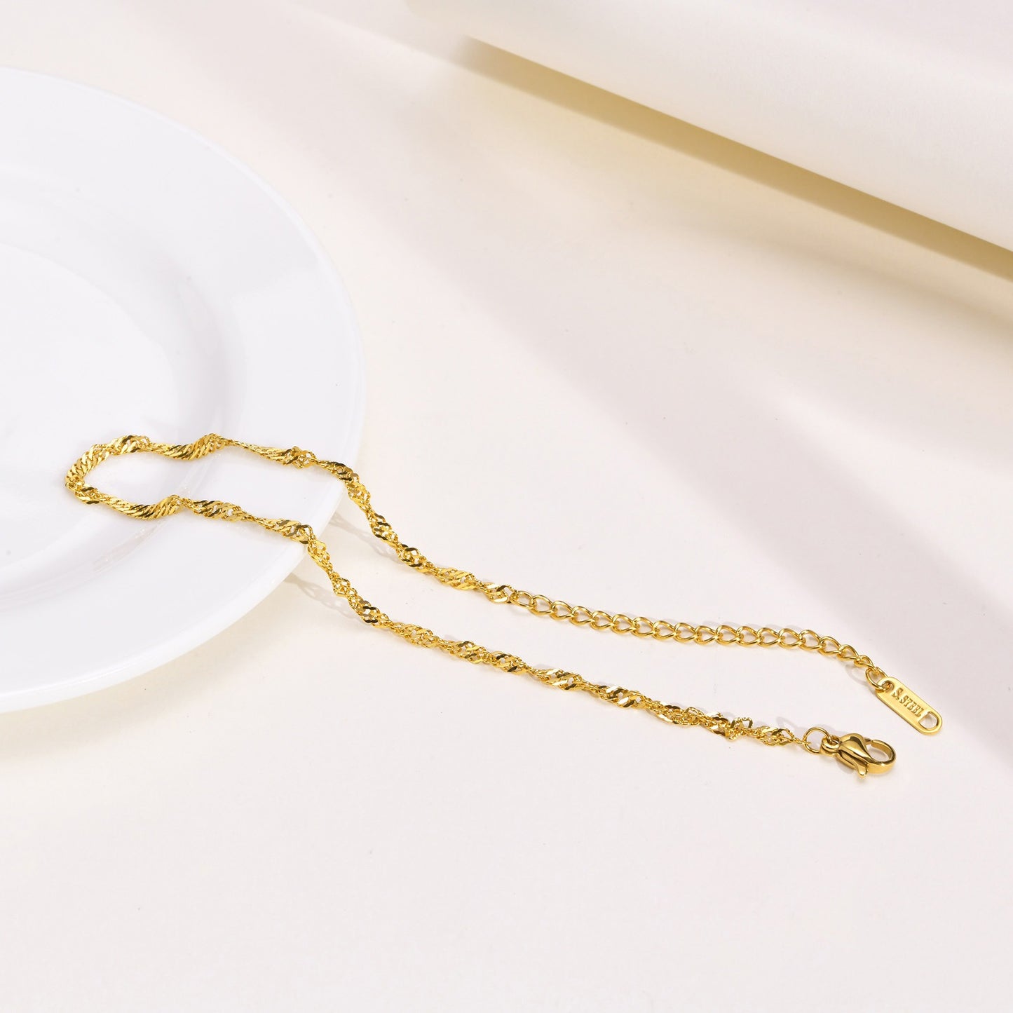 Bracciale e cavigliera in acciaio inossidabile con effetto onda d'acqua - Eleganza personalizzata per la grazia quotidiana BR-1315