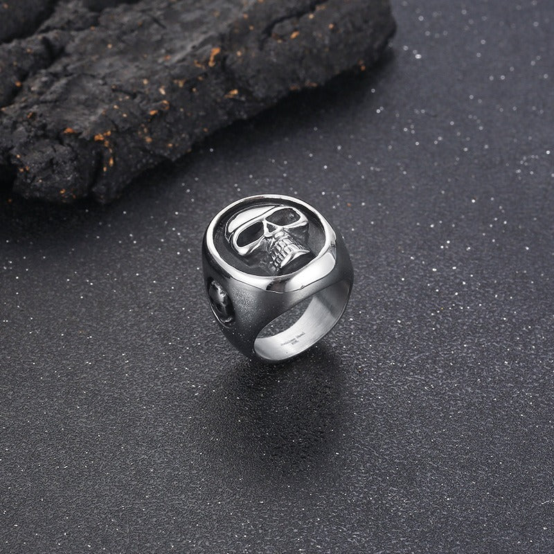 Kemstone Titanium Steel Skull Signet Ring – Heavy Dark Punk Style for Men KR106363-KJX