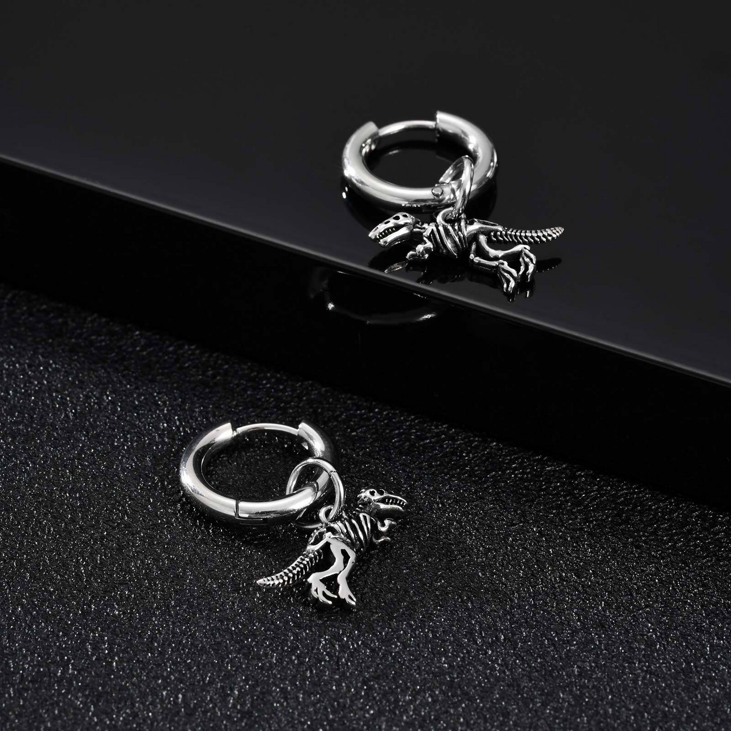 Stainless Steel Dinosaur Skeleton Hoop Earring for Men – Black Drop Charm ED-868