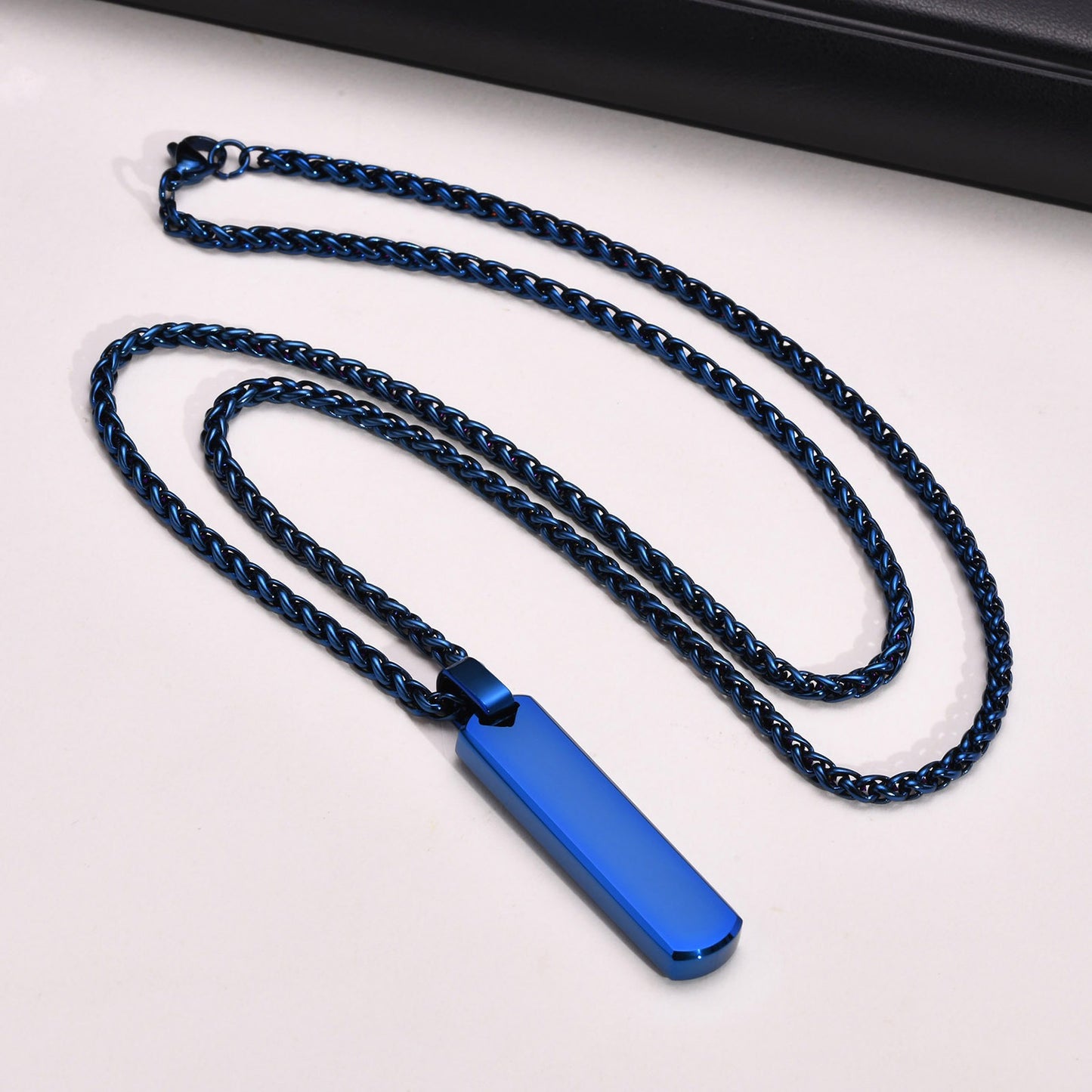 Collar con colgante de barra geométrica minimalista de acero inoxidable personalizable Kemstone - Joyería unisex personalizada para uso diario y regalos PN-1676