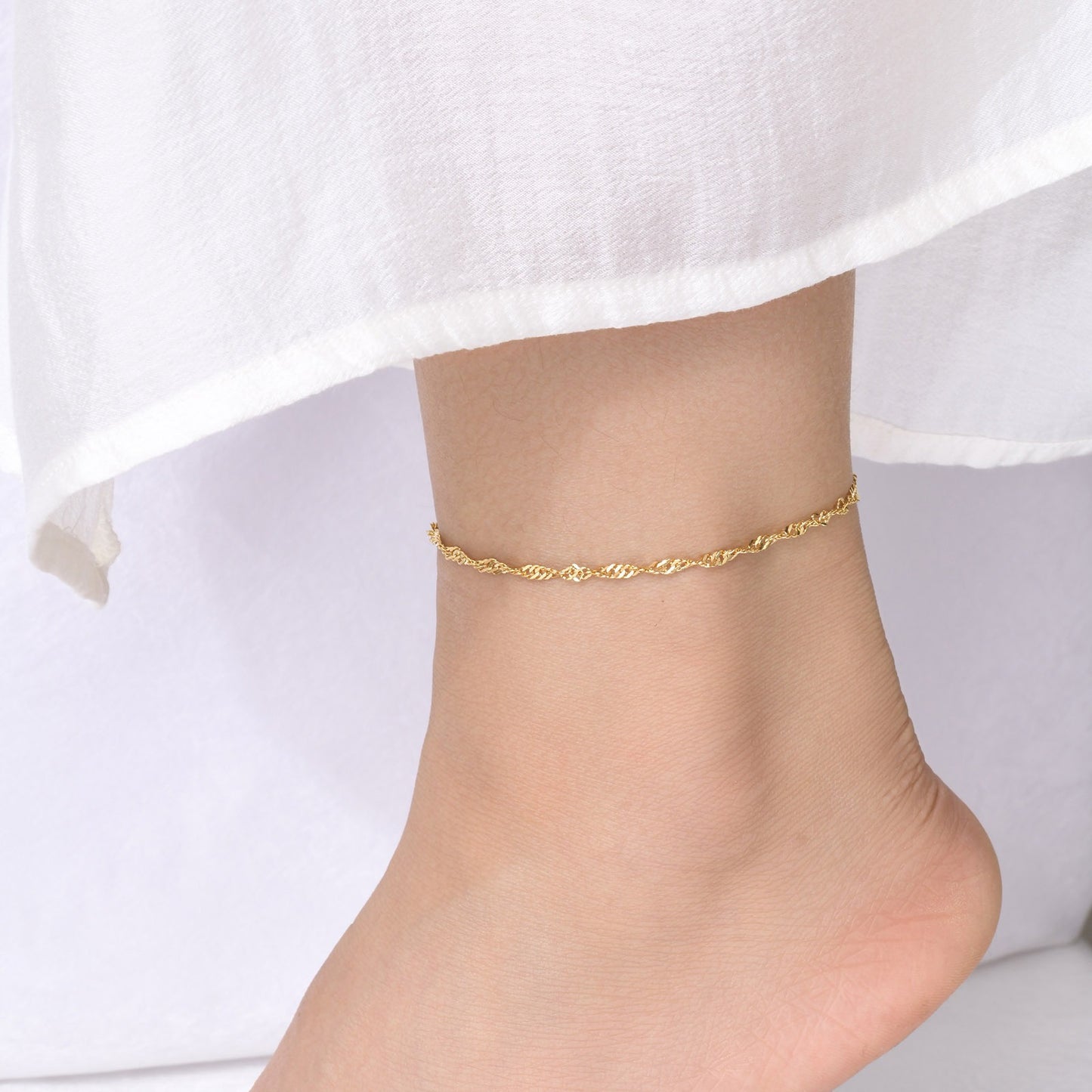 Bracciale e cavigliera in acciaio inossidabile con effetto onda d'acqua - Eleganza personalizzata per la grazia quotidiana BR-1315