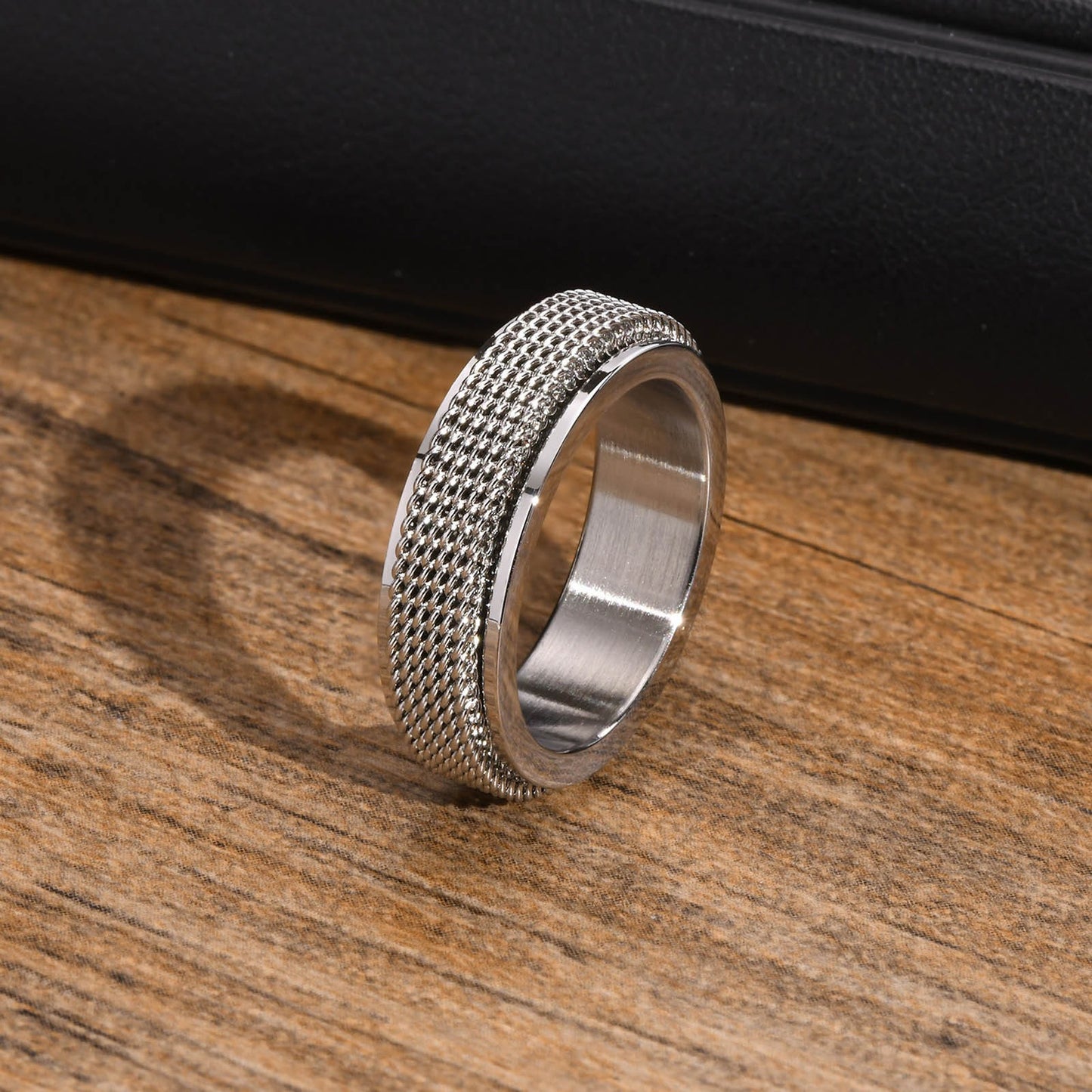Stainless Steel Spinner Ring for Men – Chain Mesh Design | Fidget Band Ring R-664