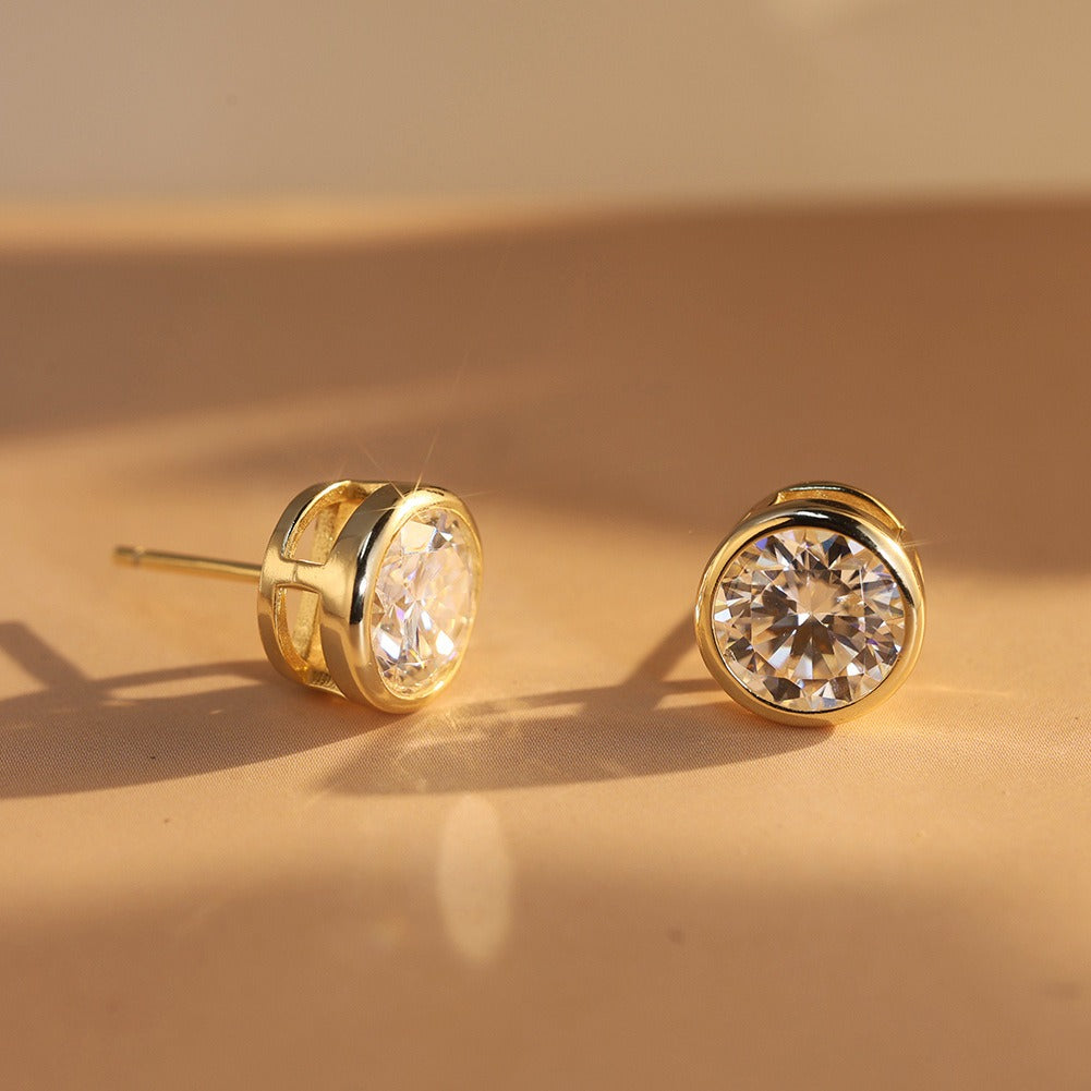 Kemstone Prong Set Round Moissanite Stud Earrings for Women – 925 Sterling Silver, 14K Gold/ Silver MOE16