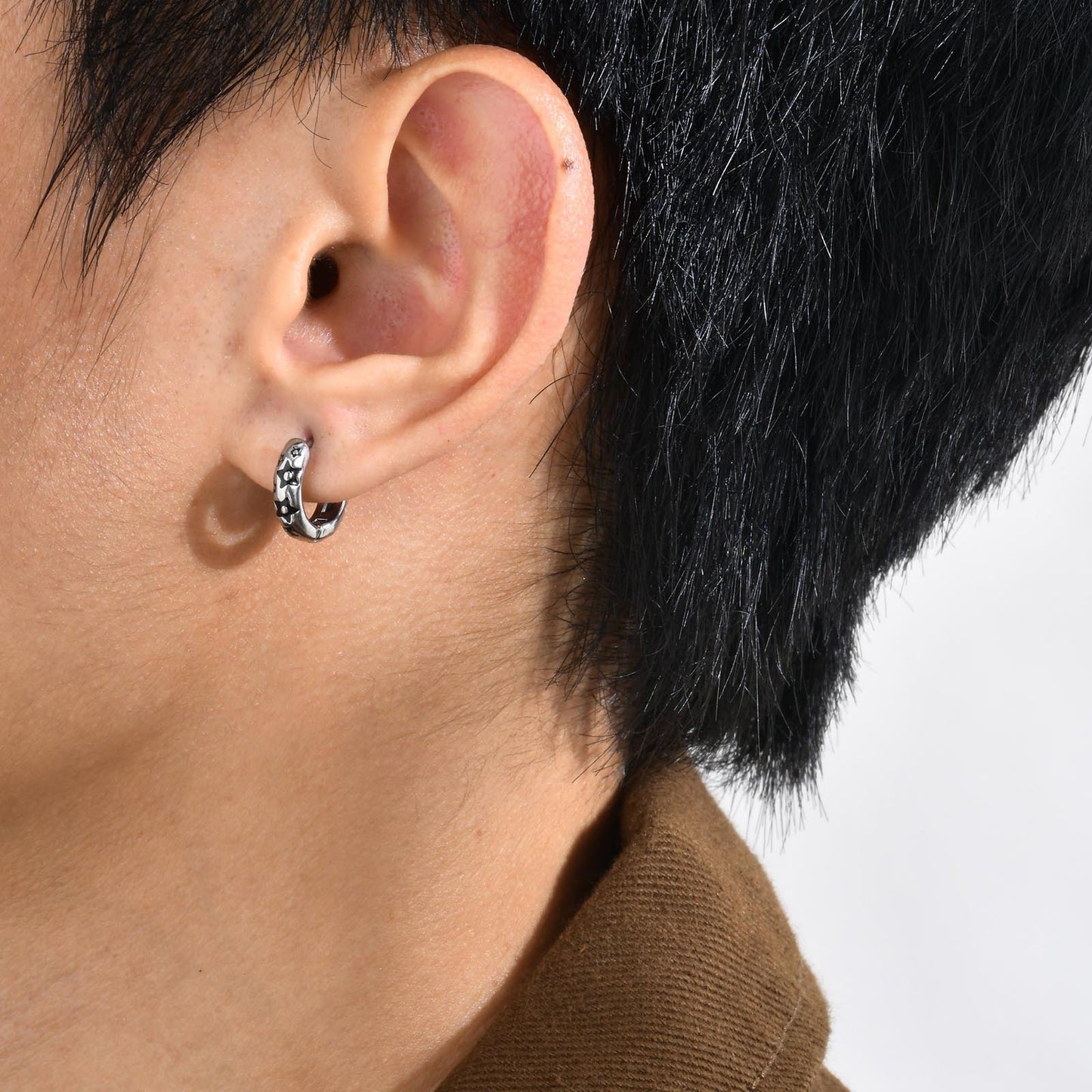 Kemstone Stainless Steel Hoop Earrings – Silver Gothic Punk Huggie Jewelry for Men EH-48