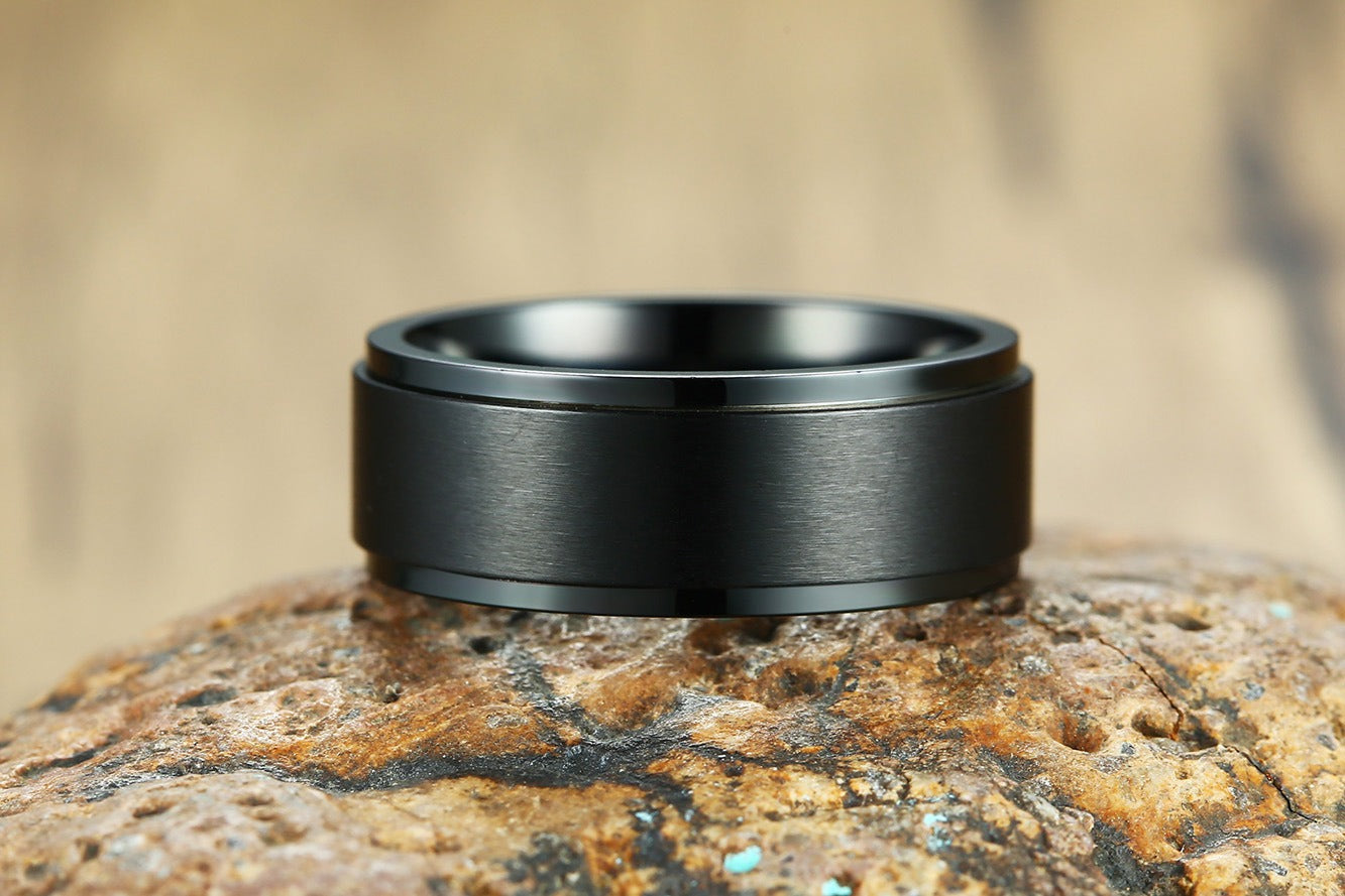 Kemstone Titanium Steel Spinner Ring – Minimalist Men’s Jewelry Ring R-394