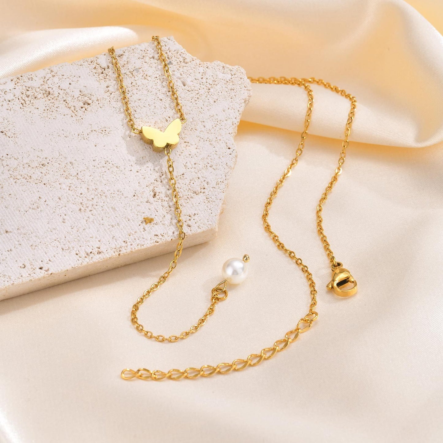 Golden Butterfly & Pearl Y-Chain Necklace - Adjustable Vintage Elegance for Everyday Glamour NC-1965